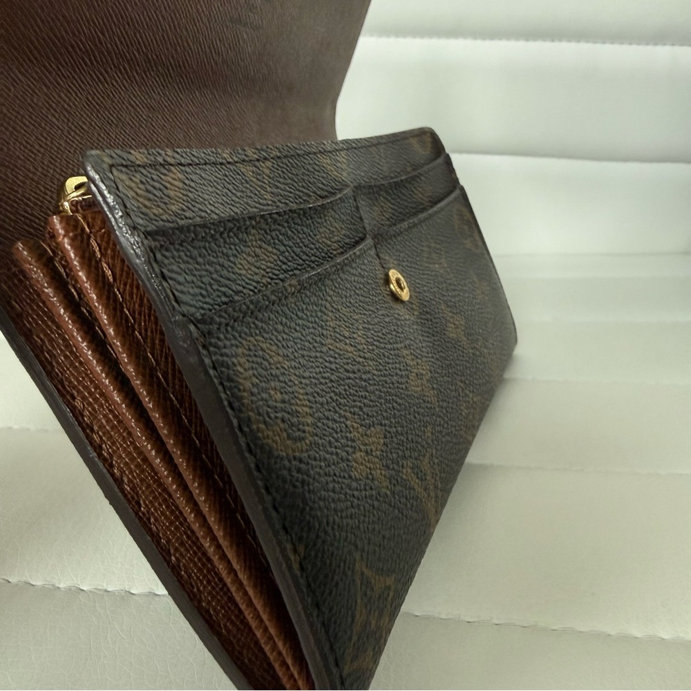 Louis Vuitton Sarah Monogram Long Wallet - Picture 10 of 13